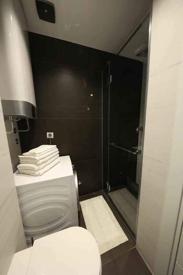 Modern Apartment In The Heart Of Belgrad Dış mekan fotoğraf